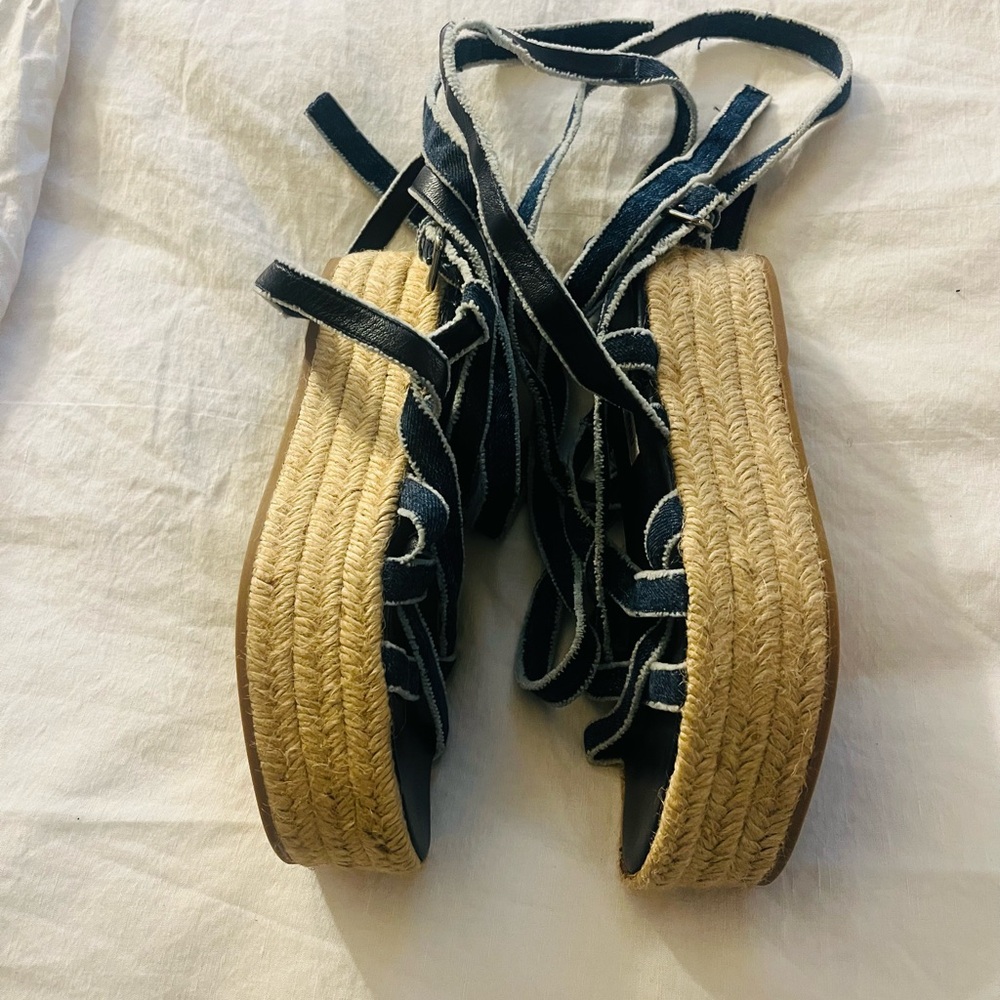 Authentic Miu Miu Blue Espadrille Shoes with Strappy Design - Picture 2 of 5